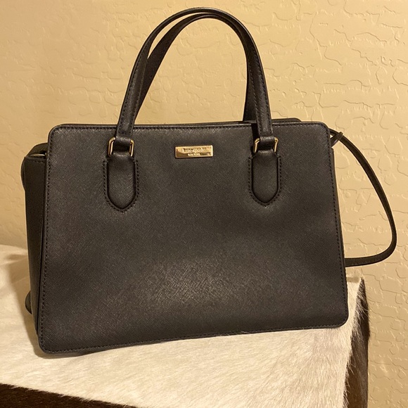 Kate Spade purse - Picture 1 of 1